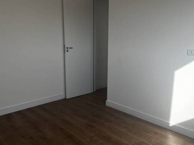 Apartamento para Venda em São José dos Campos - 4