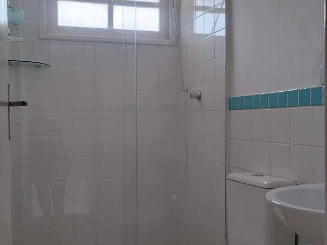 Casa para Venda em São José dos Campos - 3