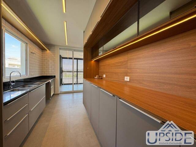 Casa para Venda em São José dos Campos - 4