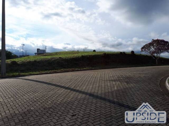 Terreno para Venda em São José dos Campos - 3