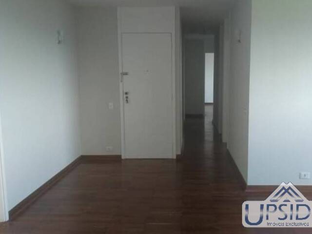 Apartamento para Venda em São José dos Campos - 2