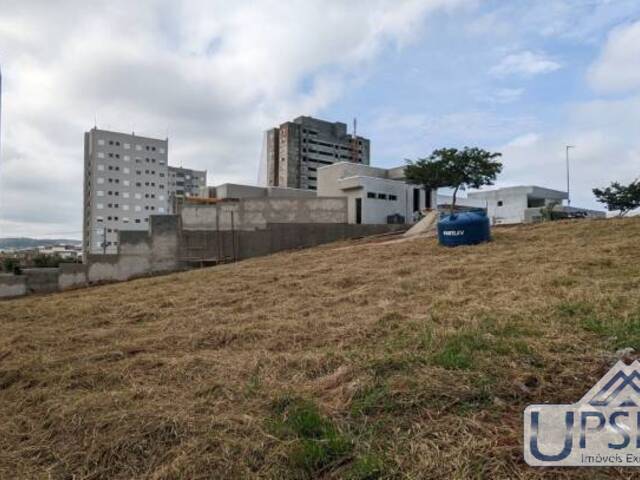 Terreno para Venda em São José dos Campos - 3
