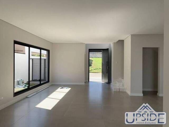 Casa para Venda em São José dos Campos - 5