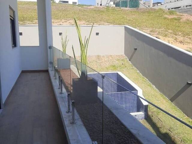 Casa para Venda em São José dos Campos - 5