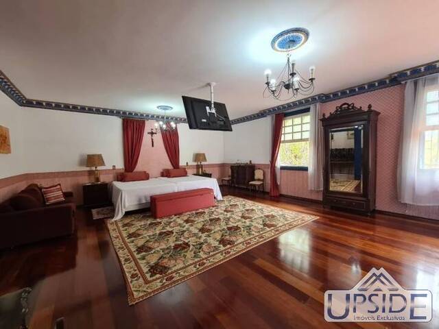 Casa para Venda em São José dos Campos - 5