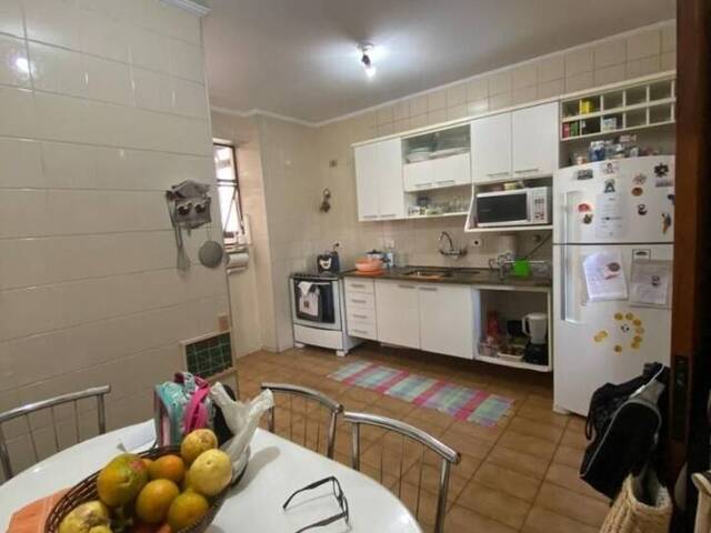 Apartamento para Venda em São José dos Campos - 2