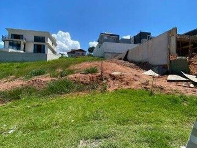 Terreno para Venda em São José dos Campos - 3