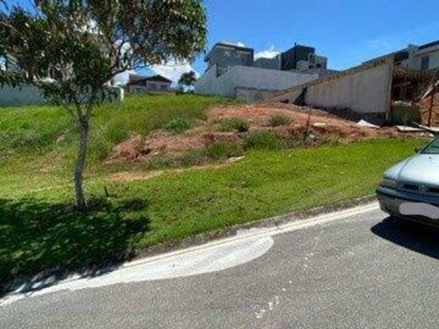 Terreno para Venda em São José dos Campos - 4