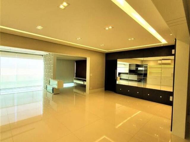 Apartamento para Venda em São José dos Campos - 2