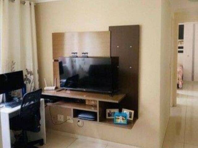 Apartamento para Venda em São José dos Campos - 2