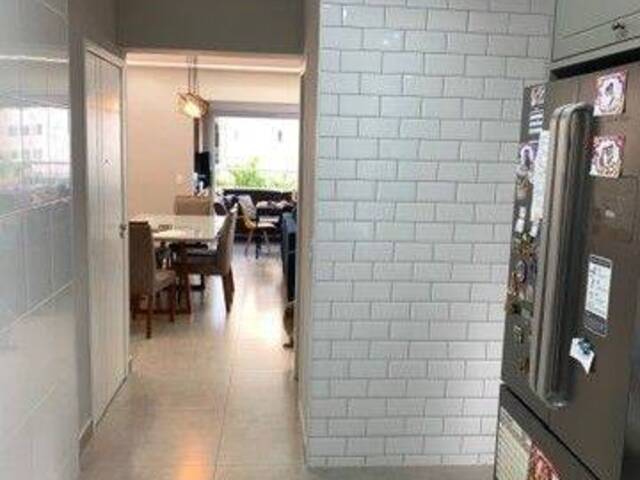 Apartamento para Venda em São José dos Campos - 2