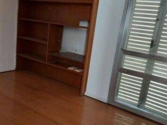 Apartamento para Venda em São José dos Campos - 3