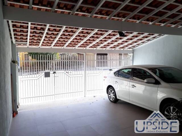 Casa para Venda em São José dos Campos - 3