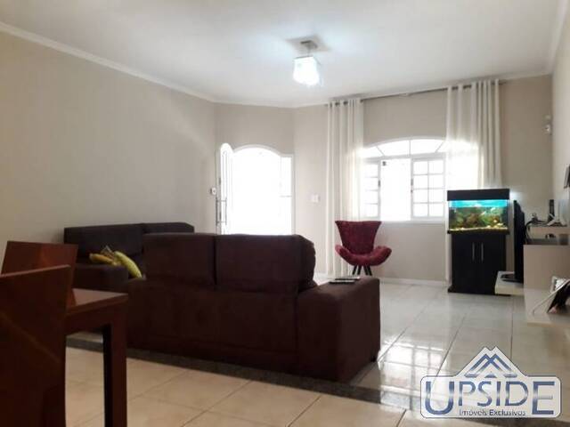 Casa para Venda em São José dos Campos - 5