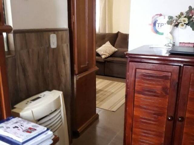 Casa para Venda em São José dos Campos - 4