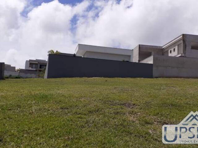 Terreno para Venda em São José dos Campos - 4