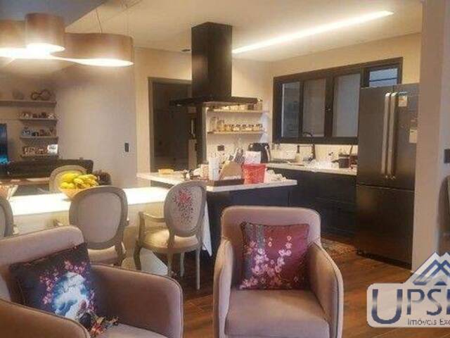 Casa para Venda em São José dos Campos - 5