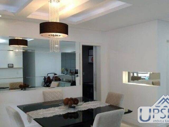 Apartamento para Venda em São José dos Campos - 2