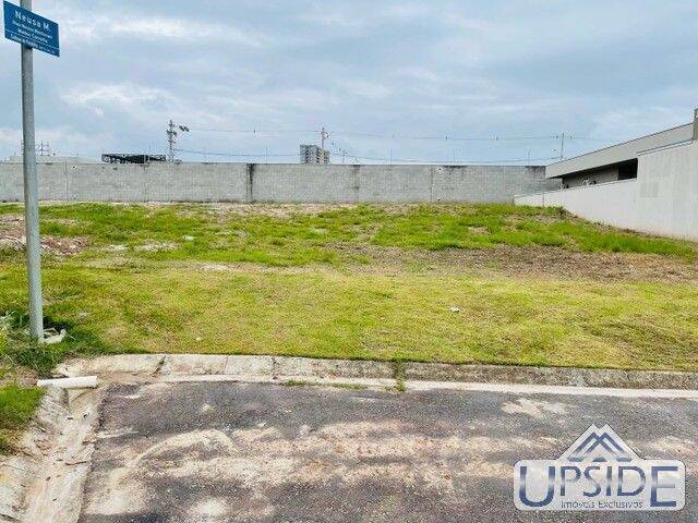 Terreno para Venda em São José dos Campos - 3