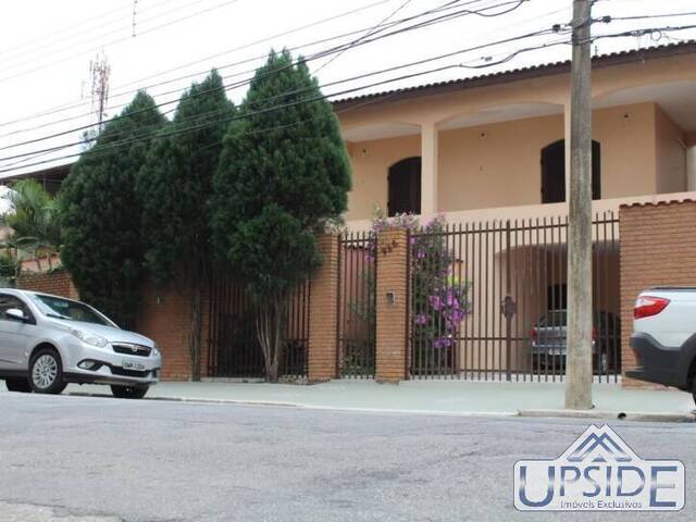 Casa para Venda em São José dos Campos - 2