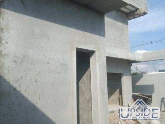 Casa para Venda em São José dos Campos - 3