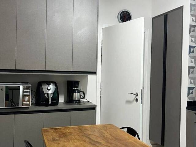 Casa para Venda em São José dos Campos - 4