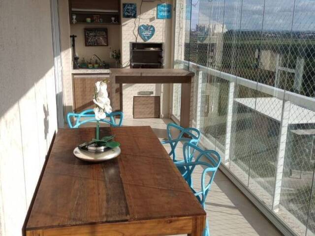 Apartamento para Venda em São José dos Campos - 2