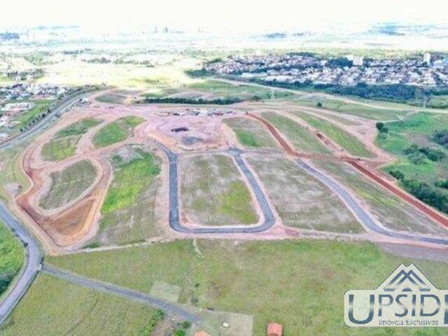 Terreno para Venda em São José dos Campos - 5