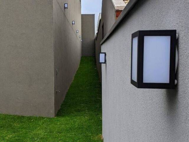 Casa para Venda em São José dos Campos - 5