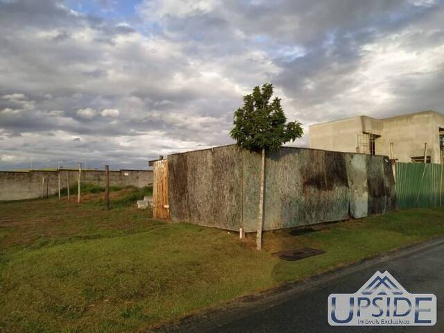 Terreno para Venda em São José dos Campos - 2