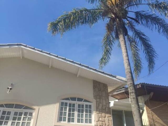 Casa para Venda em São José dos Campos - 2