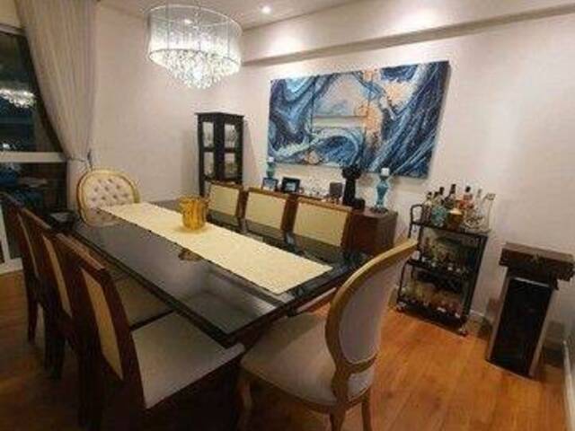 Apartamento para Venda em São José dos Campos - 2