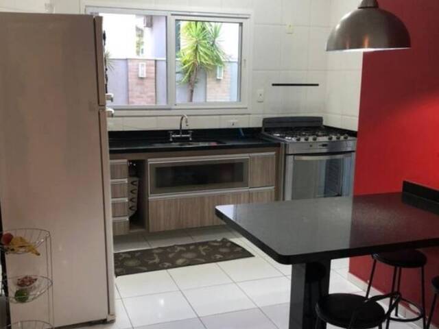 Casa para Venda em São José dos Campos - 4