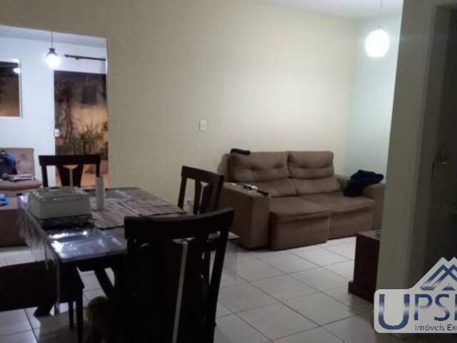 Casa para Venda em Jacareí - 2