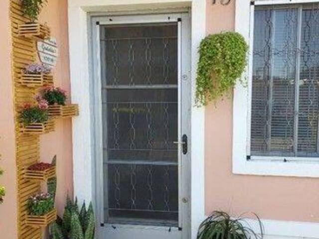 Casa para Venda em São José dos Campos - 2