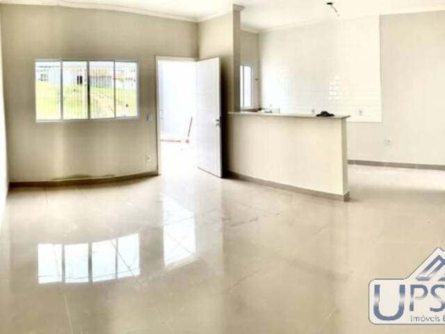 Casa para Venda em São José dos Campos - 4