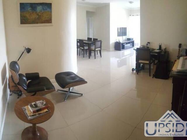 Apartamento para Venda em São José dos Campos - 2