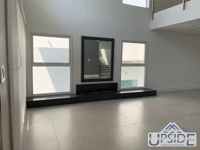 Casa para Venda em São José dos Campos - 4