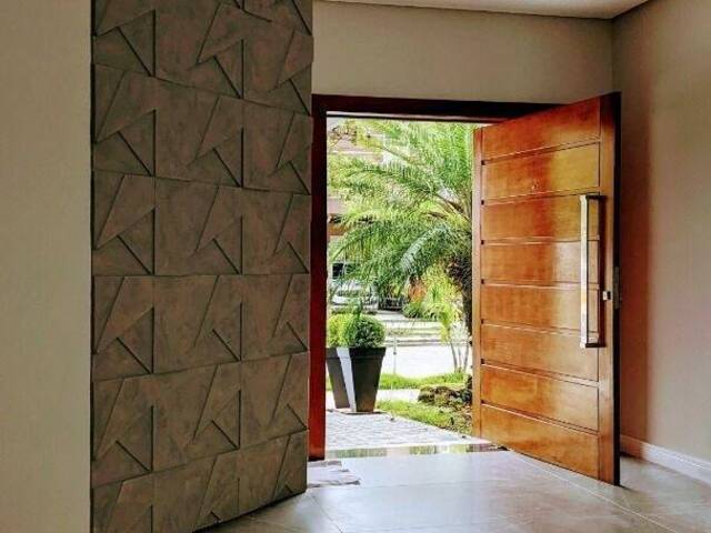 Casa para Venda em São José dos Campos - 4