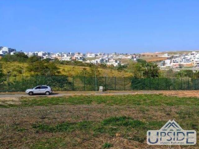 Terreno para Venda em São José dos Campos - 4