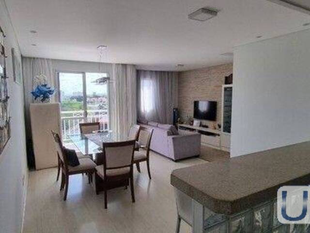 Apartamento para Venda em São José dos Campos - 2