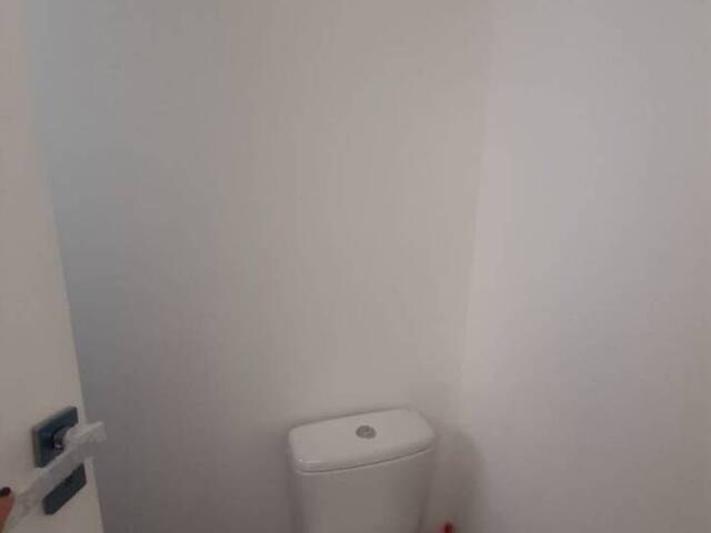 Casa para Venda em São José dos Campos - 4