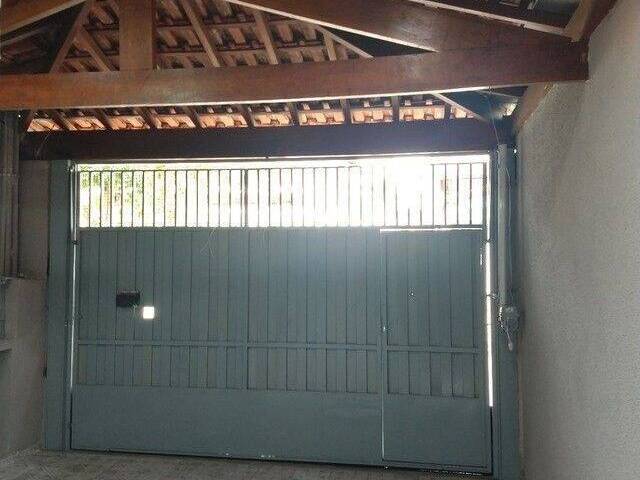 Casa para Venda em São José dos Campos - 4