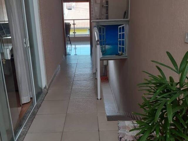 Casa para Venda em São José dos Campos - 5