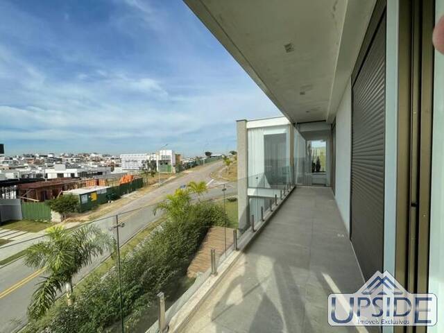 Casa para Venda em São José dos Campos - 4