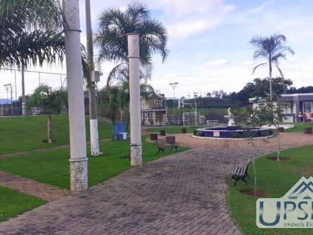 Terreno para Venda em São José dos Campos - 3