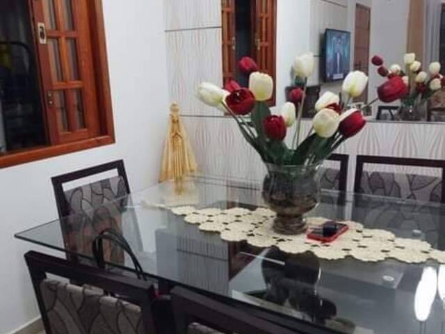 Casa para Venda em São José dos Campos - 4