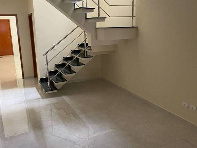 Casa para Venda em São José dos Campos - 5