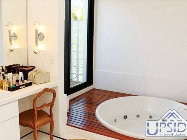 Casa para Venda em São José dos Campos - 2