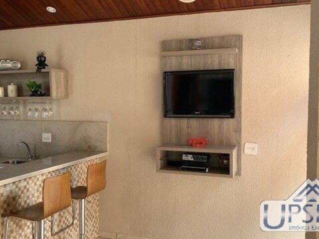 Casa para Venda em São José dos Campos - 4